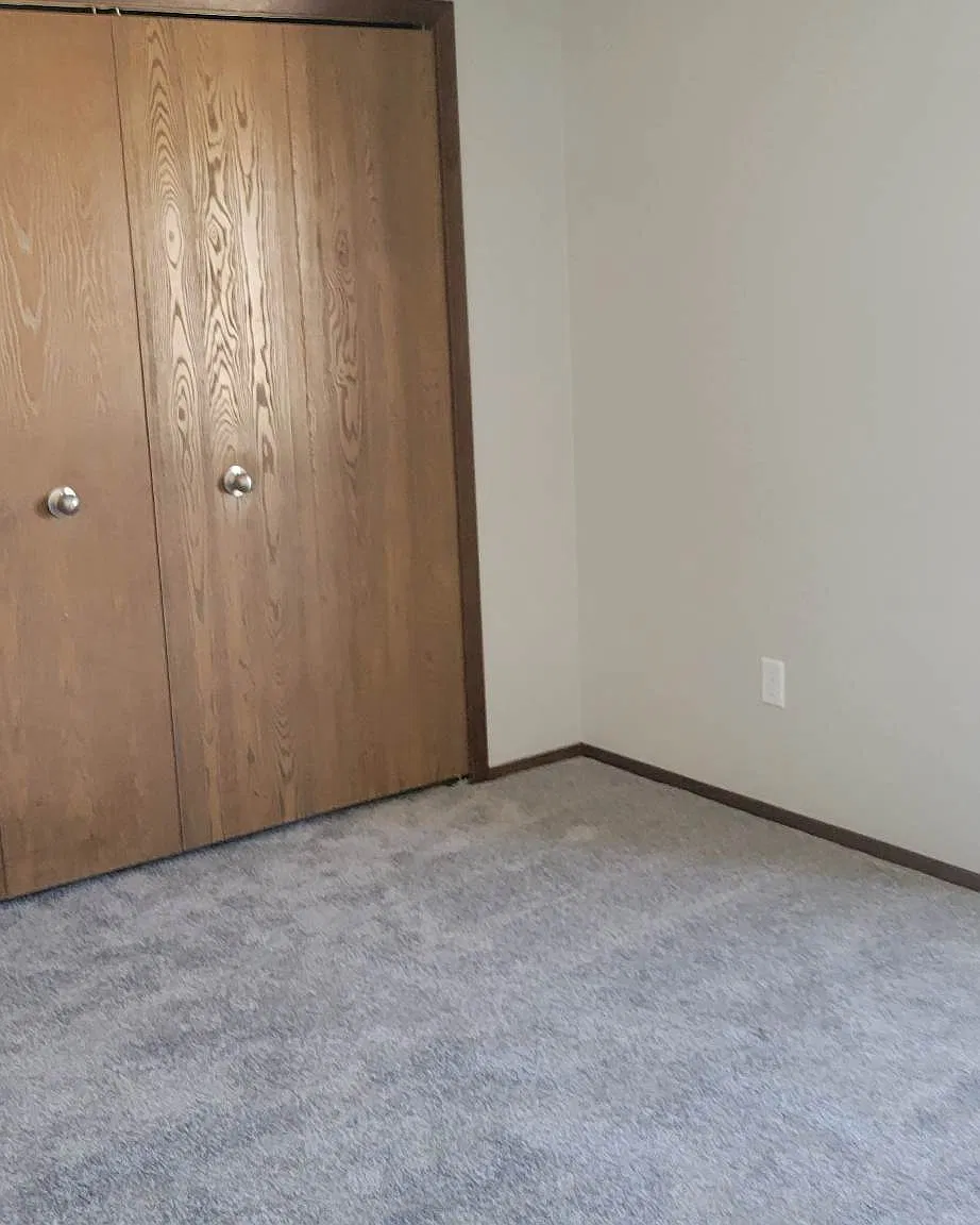 3 bed, 1.5 bath, 1580 sqft, $1,600 — Photo 3