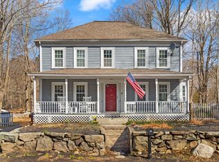 18 Milford St, Medway, MA 02053