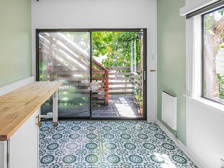 1353 Minna St — Photo 3