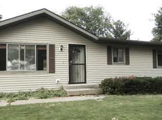 2047 N River Rd, Oregon, IL 61061