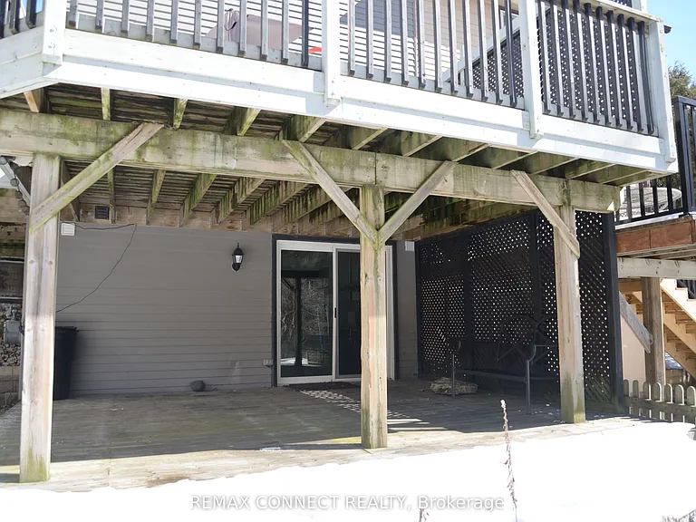 338 Homestead Ct — Photo 7