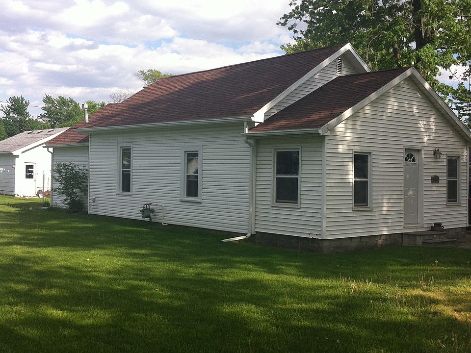 1st image of 330 4th St