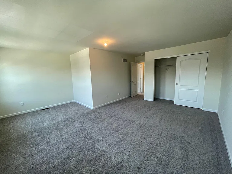 516 Gray Feather Way — Photo 14
