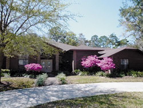 1st image of 2138 Centerview Ct S