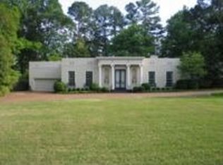 4507 Walnut Grove Rd, Memphis, TN 38117