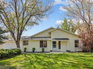 1395 Pullman Dr, Sparks, NV 89434