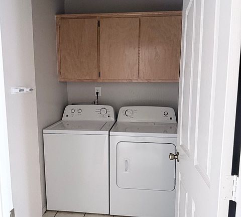 5th image of 3221 N Constance Dr APT A