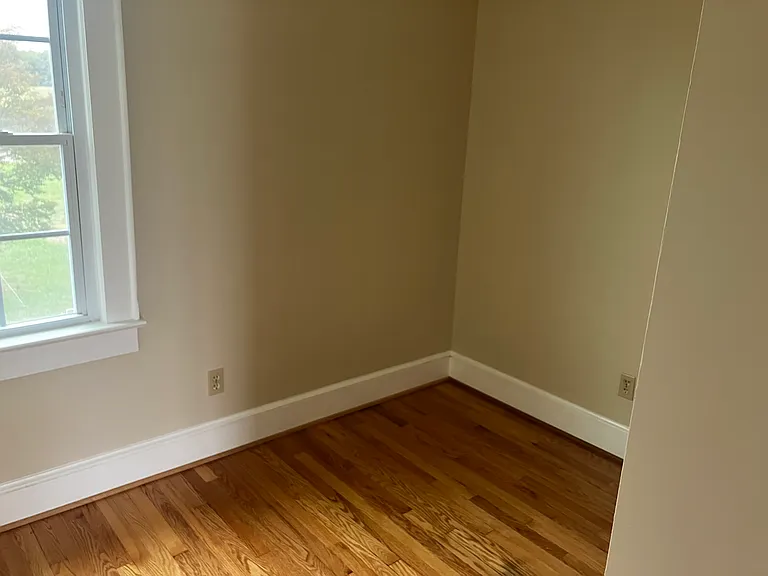 Green Meadows Ln — Photo 16