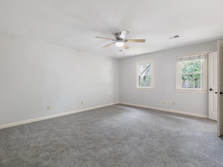 51 Summer Grove Rd — Photo 20