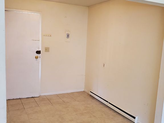 4th image of 28 Weymouth St