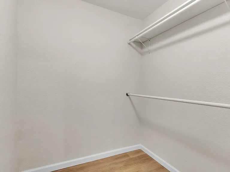 5226 Hemlock St #35 — Photo 14