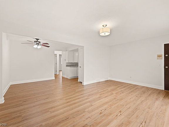 5th image of 11045 Lake Ave APT 13