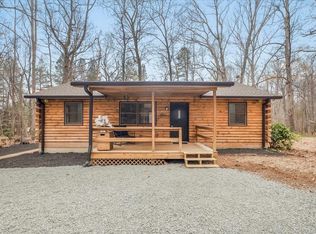 1104 Hickory Dr, Hillsborough, NC 27278