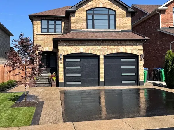 4 Gray Park Dr, Caledon, ON L7E 2N3