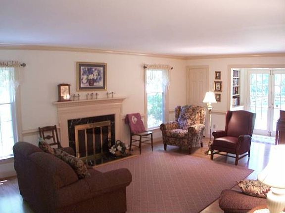 2nd image of 157 Normandy Ln