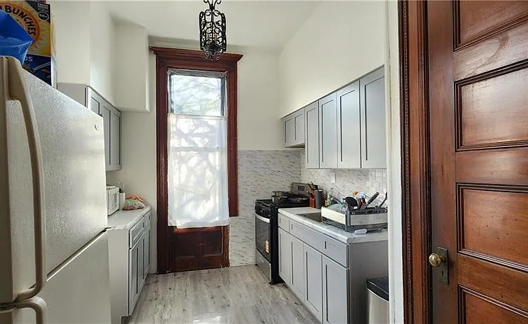 761 Remsen Ave #1 — Photo 2