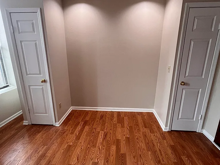222-224 48th St #2A — Photo 7