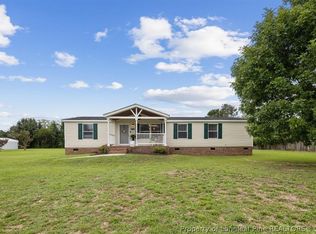 1436 E Green Springs Rd, Parkton, NC 28371