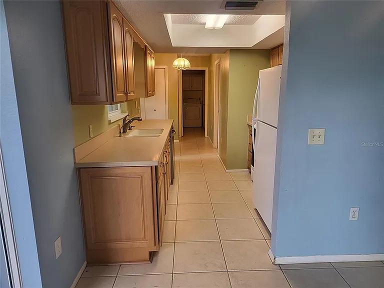 12165 Gulfstream Blvd — Photo 3