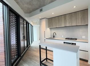 2625 Dundas St W #514, Toronto, ON M6P0C5