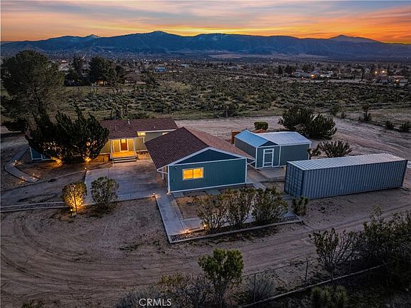 3rd image of 11788 Oasis Rd