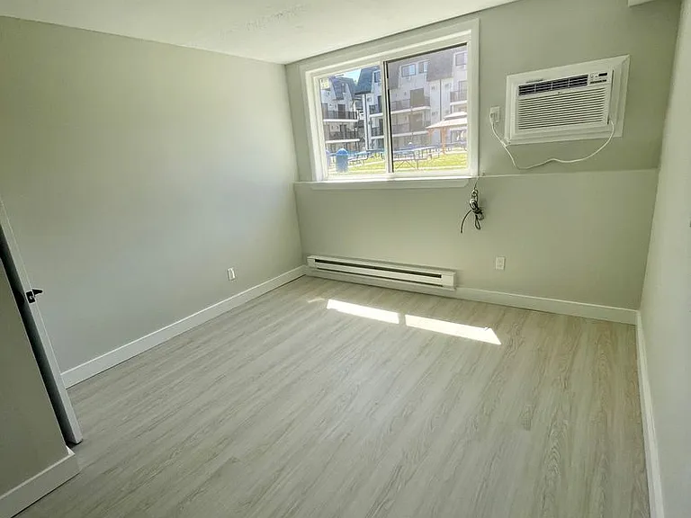 Villa Square LLC — Photo 34