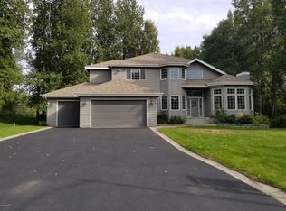 8423 Skyhills Dr, Anchorage, AK 99502