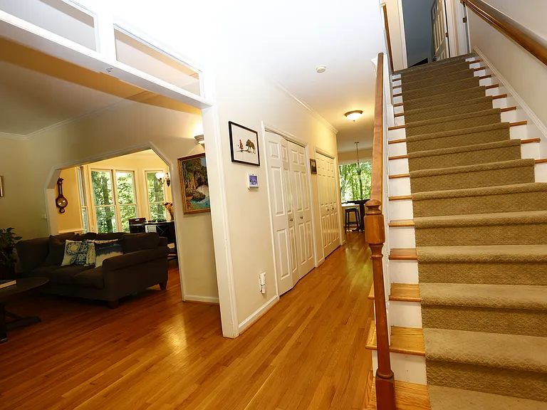1539 Pathway Dr — Photo 38