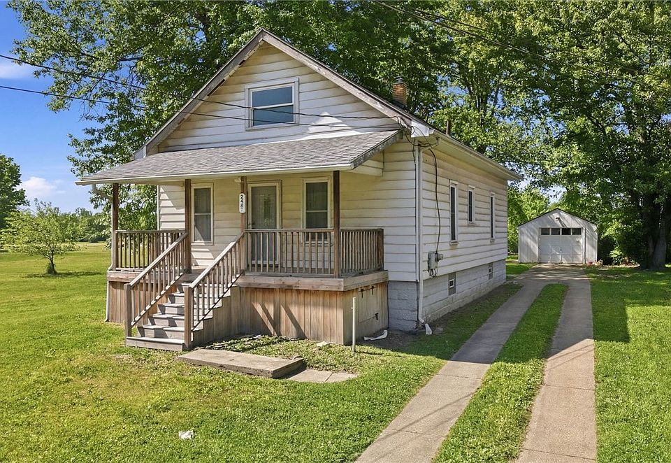 1st image of 2645 Draper St SE