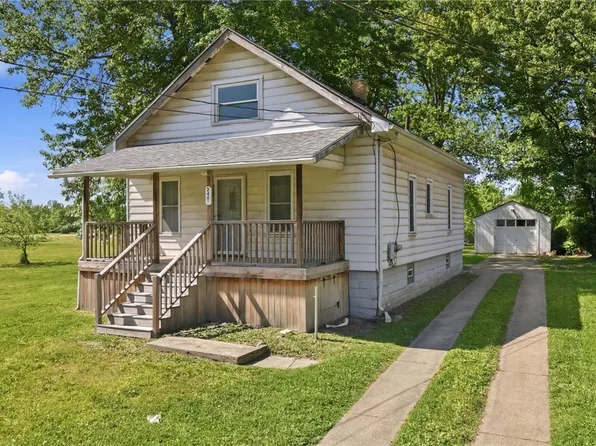 2645 Draper St SE, Warren, OH 44484