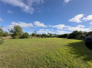 19281 Mabel Ln, North Fort Myers, FL 33917