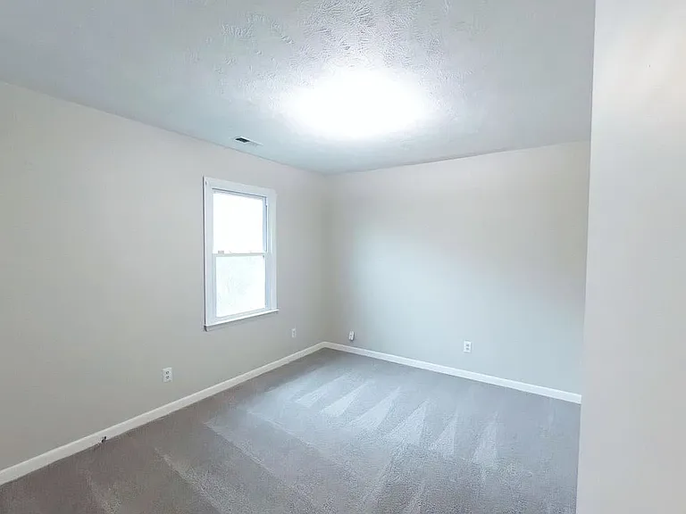 7545 Fox Fern Dr — Photo 10
