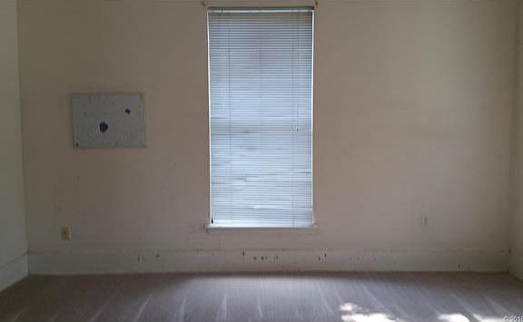 5th image of 2609 E Admiral Ct