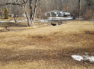 1346 W Saginaw Rd, Sanford, MI 48657