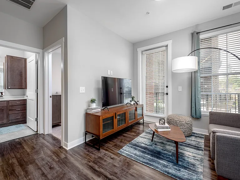 8 on the Park Living Room, Bathroom and Bedroom Entry