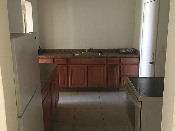 2nd image of 1339 E Southern Ave