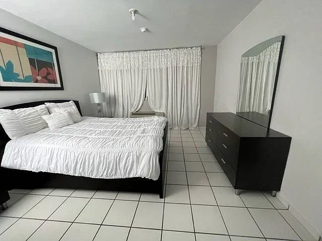 3 bed, 2.0 bath, 1187 sqft, $1,400 — Photo 4
