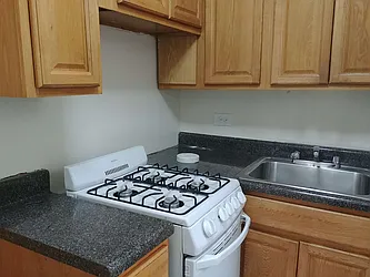 Rented by Elite Team Realty LLC