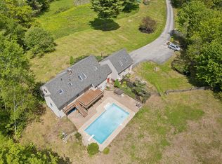 198 Range Rd, Cumberland, ME 04021