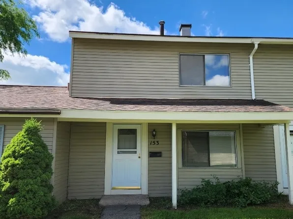 153 Windsorshire Dr, Rochester, NY 14624