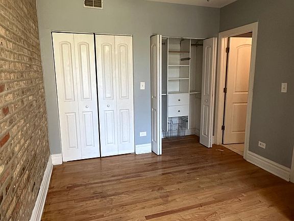 4th image of 6613 S Kenwood Ave #111