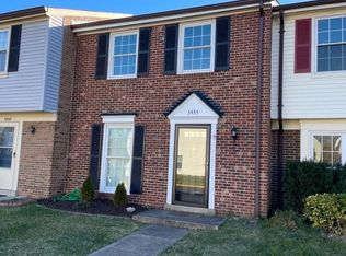 5935 Grisby House Ct, Centreville, VA 20120