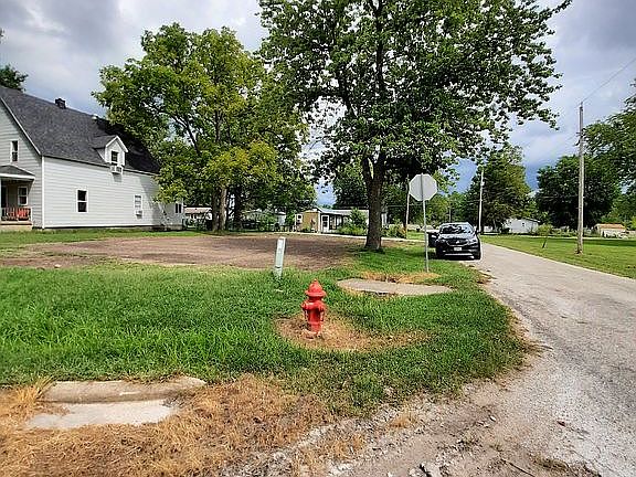 Front lot view