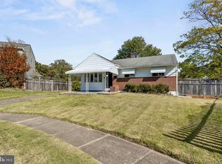 132 Janelin Ct, Glen Burnie, MD 21061