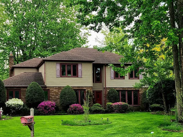 (undisclosed Address), Westlake, OH 44145
