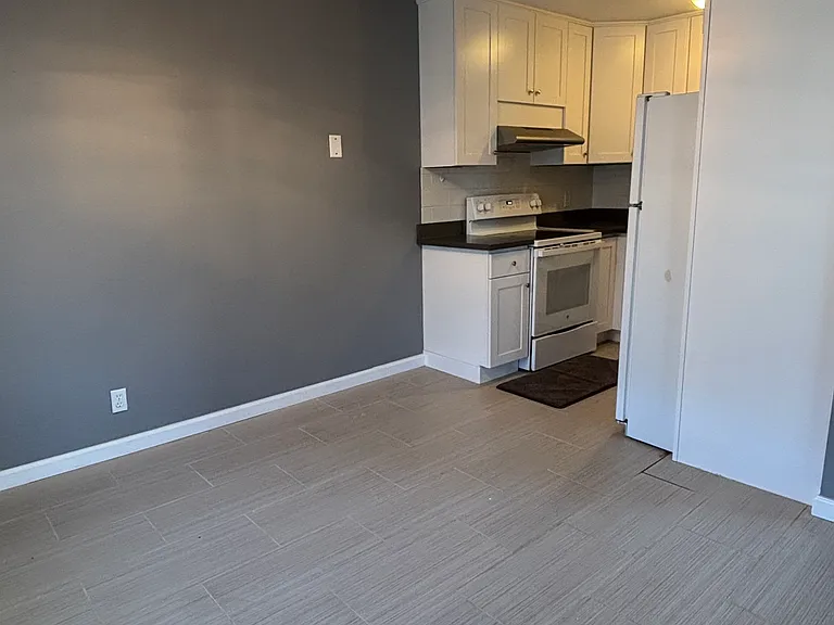 4177 Callan Blvd #16 — Photo 9