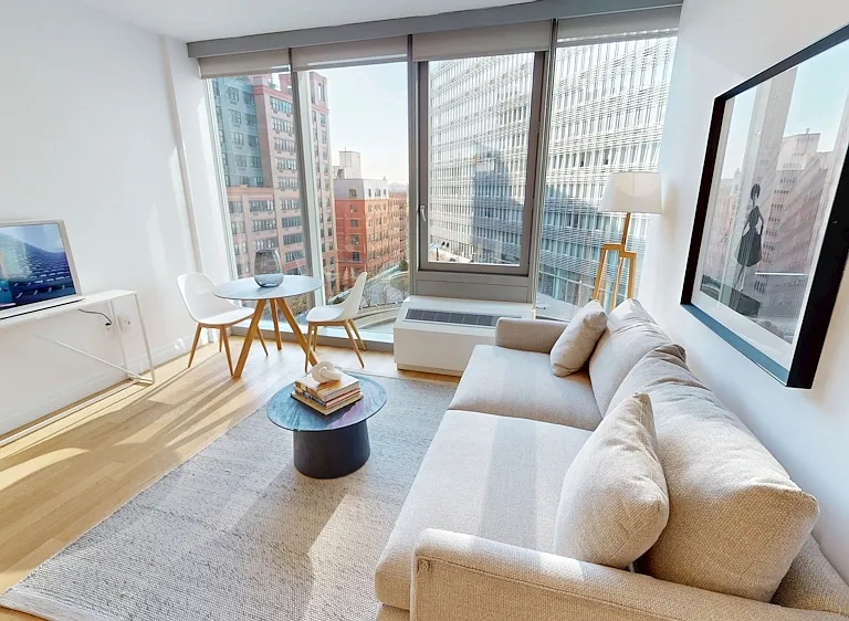 550 W 54th St #1206 — Photo 1