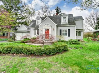 225 Sand Ridge Rd, Bowling green, OH 43402