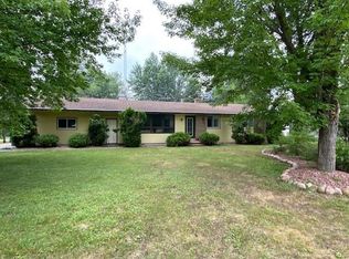 1011 Custer Sq, Stevens Point, WI 54482