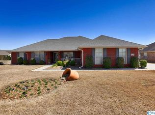 629 Summer Cove Cir NW, Madison, AL 35757